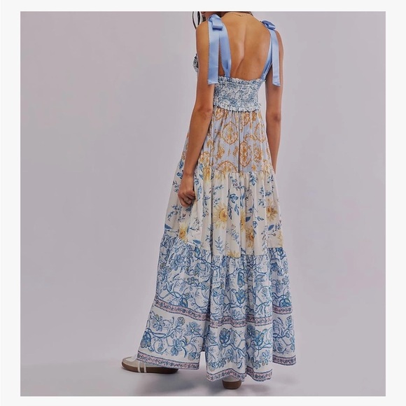 Women’s Flowy Smoked Maxi Summer Dress - Picture 2 of 9